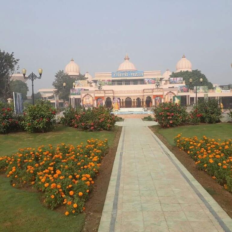 Places to Visit in Barsana | Temples to Visit Barsana